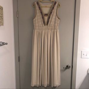 Reba Maxidress; size XL